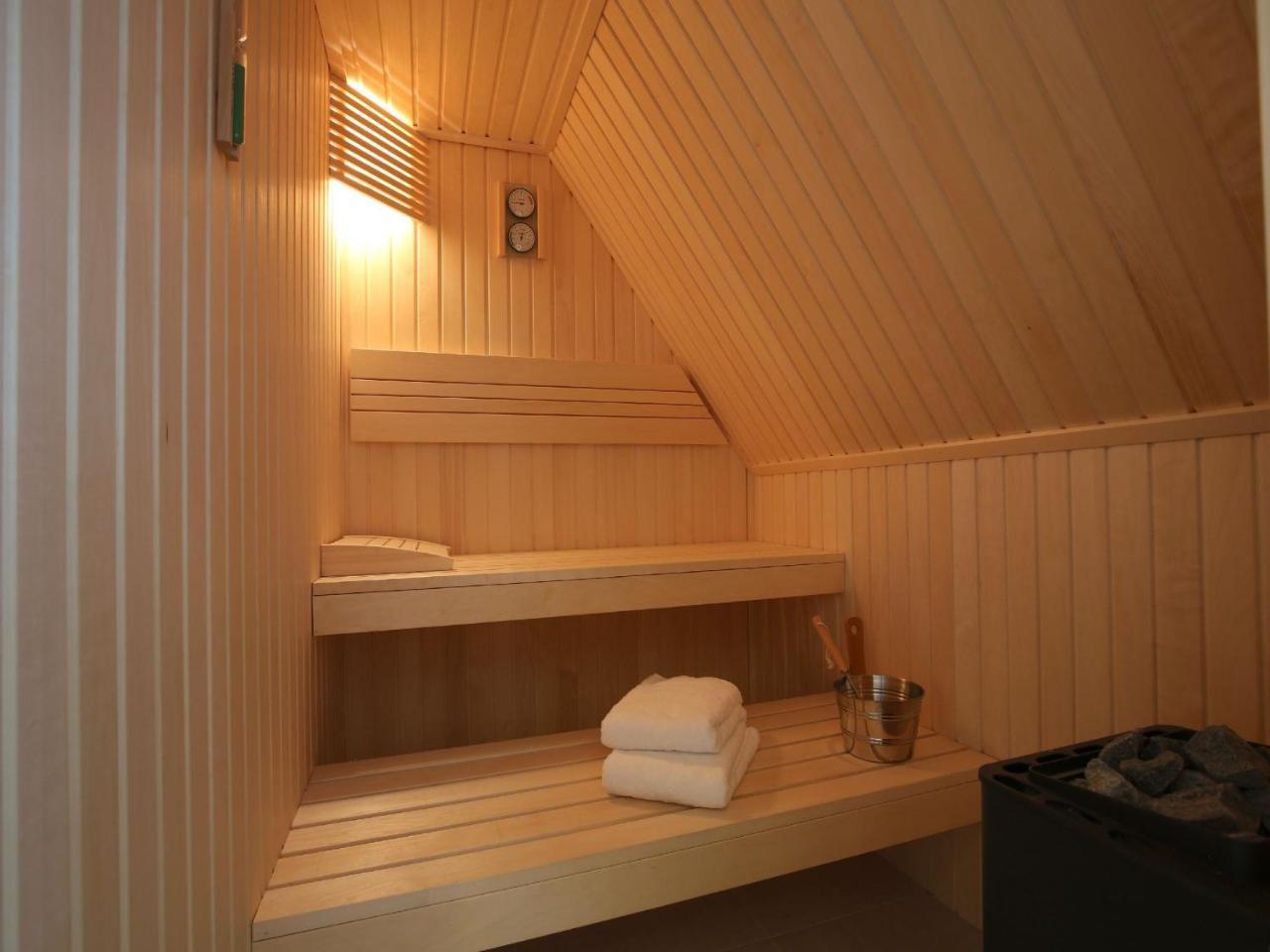 Charlotte 48 - Wunderschoene Ferienwohnung Mit Balkon Und Sauna Wangerooge Exterior photo