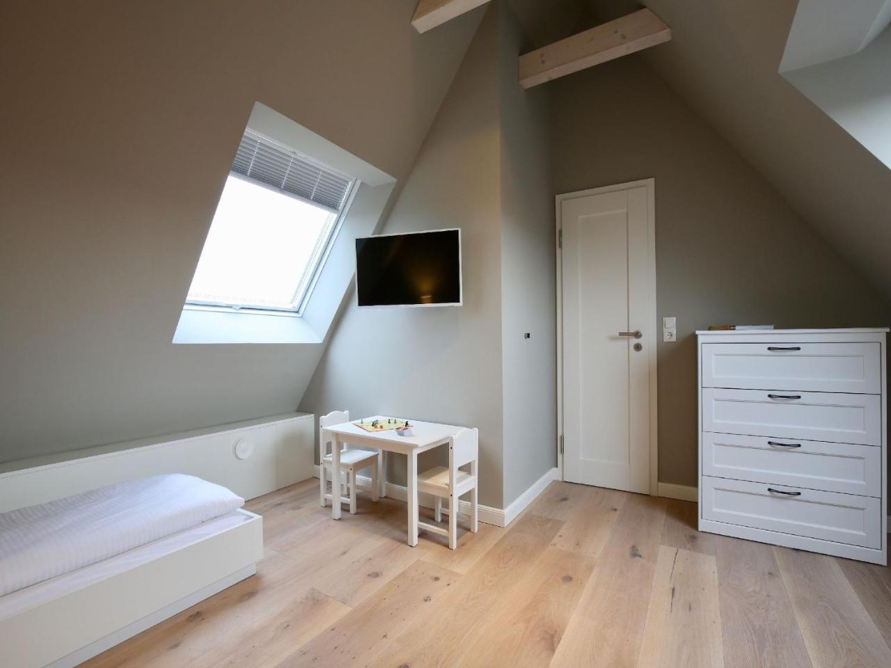Charlotte 48 - Wunderschoene Ferienwohnung Mit Balkon Und Sauna Wangerooge Exterior photo